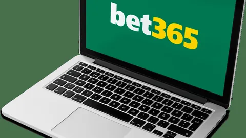 2025年卡塔尔亚洲杯C组对决：伊朗迎战阿联酋，赛事回顾与数据分析！